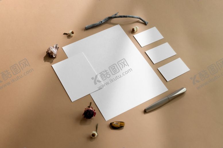 编号：91172110291134383486【酷图网】源文件下载-画册书籍样机