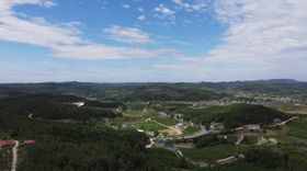 山风景自然田园民居蓝
