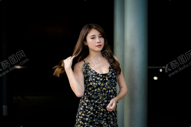 编号：58086810240215212902【酷图网】源文件下载-美女