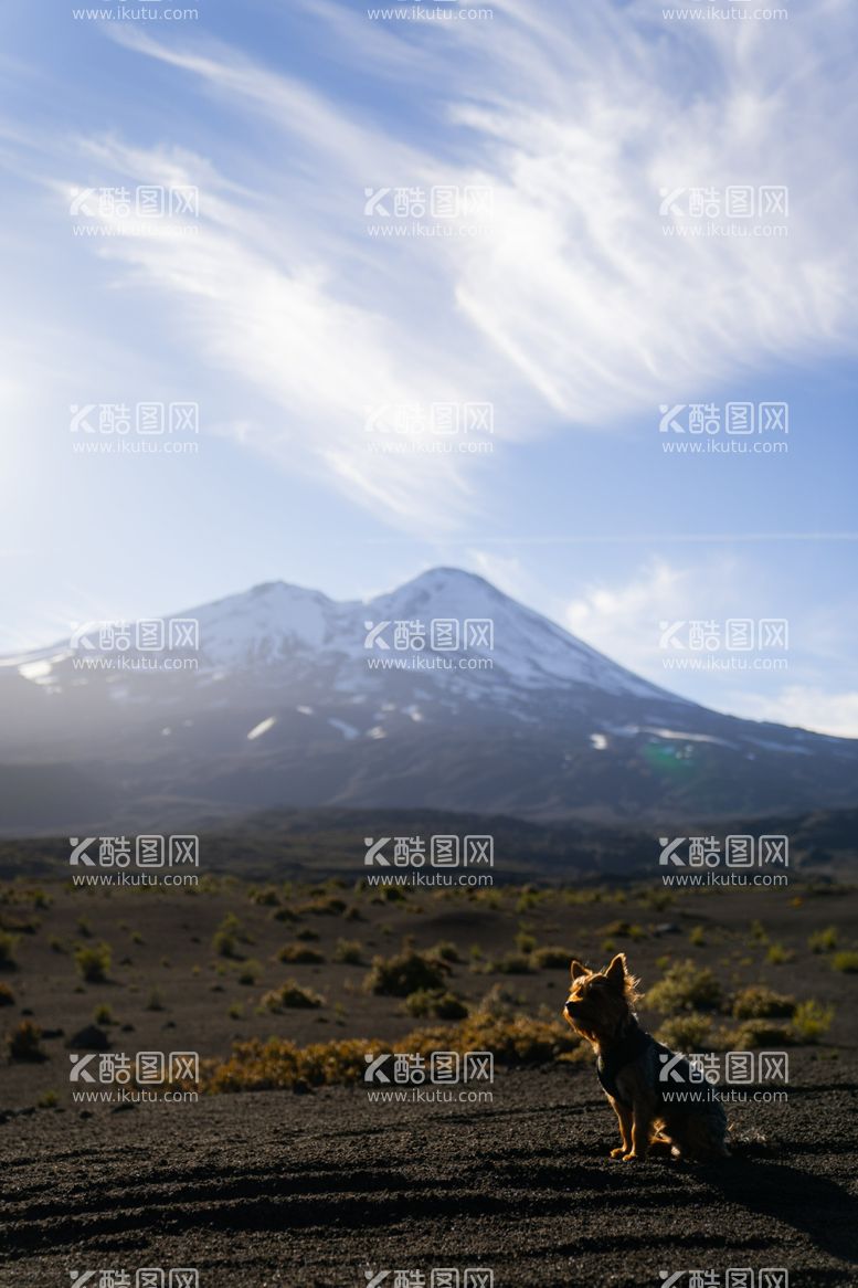 编号：68658712190116066172【酷图网】源文件下载-大山风景