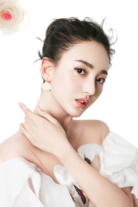 美女