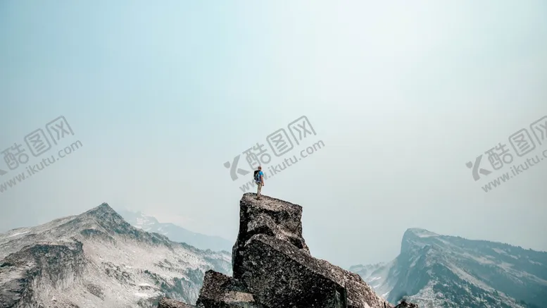 编号：65900802070427061279【酷图网】源文件下载-高耸奇峰