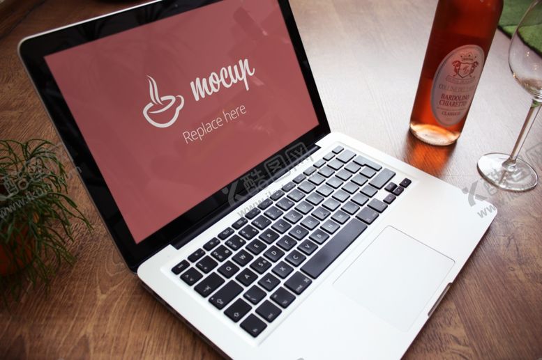 编号：29991010132313298539【酷图网】源文件下载-电脑场景样机