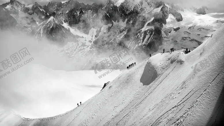 编号：68848802070349588240【酷图网】源文件下载-连绵的雪山