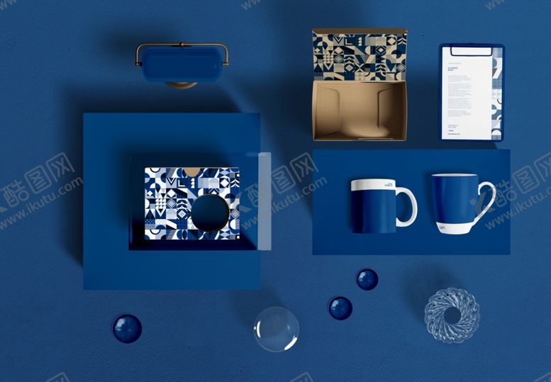 编号：74862810040845572997【酷图网】源文件下载-水杯盒子VI包装样机