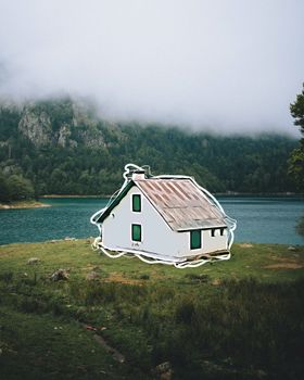 橙色大气果汁小屋促销海报