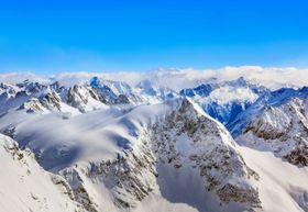 冬天雪山