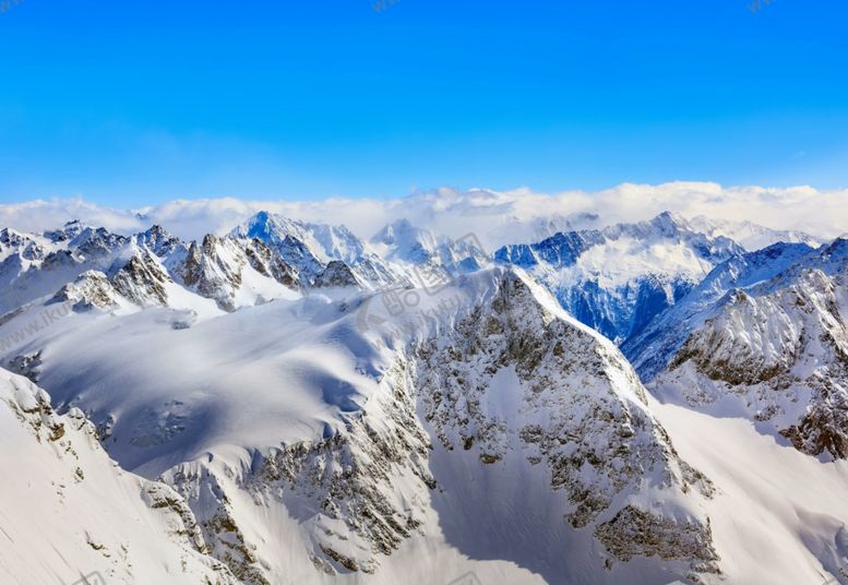 编号：94262402232325223369【酷图网】源文件下载-冬天雪山