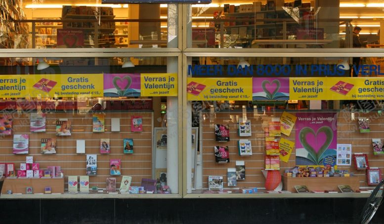 编号：66798810150144334606【酷图网】源文件下载-橱窗