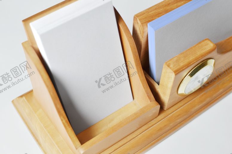 编号：30594809222050217374【酷图网】源文件下载-名片样机