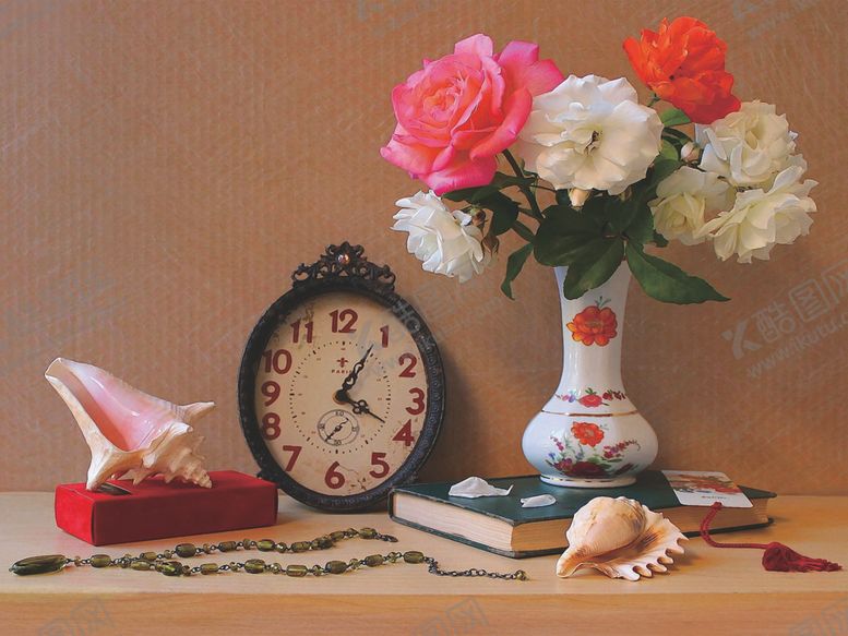 编号：77309709121332061207【酷图网】源文件下载-花卉油画