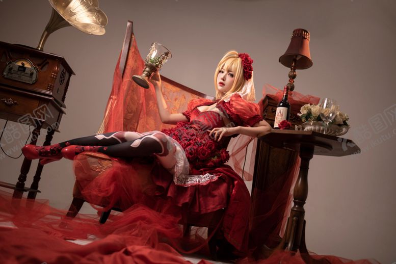 编号：50368509110128372853【酷图网】源文件下载-美女