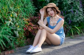 美女