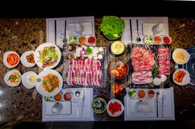 韩国烤肉美食传统美食餐饮