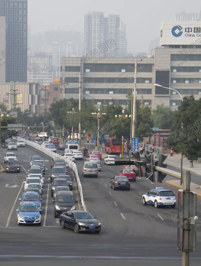 编号：24312806280427106545【酷图网】源文件下载-公路