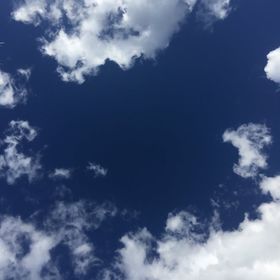 蓝天白云