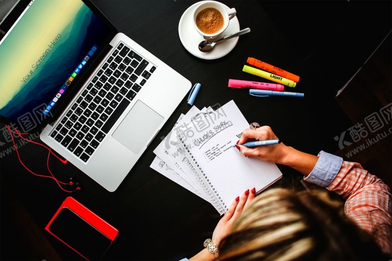 编号：63927910071115022793【酷图网】源文件下载-电脑笔记本办公场景样机贴图