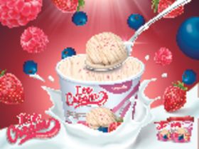 美味冰淇淋与浆果的组合