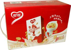 银鹭花生牛奶