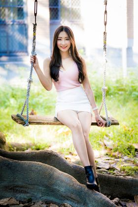 美女