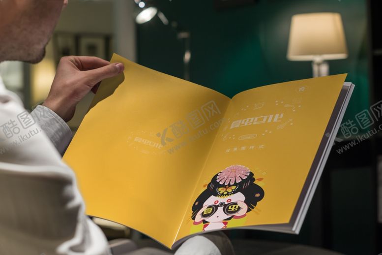 编号：60796205112057513831【酷图网】源文件下载-画册样机