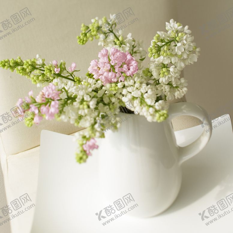 编号：82730810081128045608【酷图网】源文件下载-花瓶装饰画