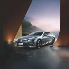雷克萨斯LS500h