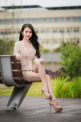 美女