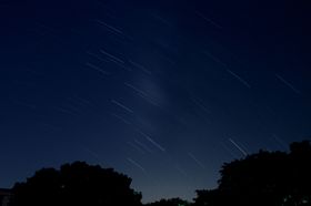 蓝色夜空背景