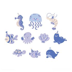 手绘蓝色海洋动物主题生日插画