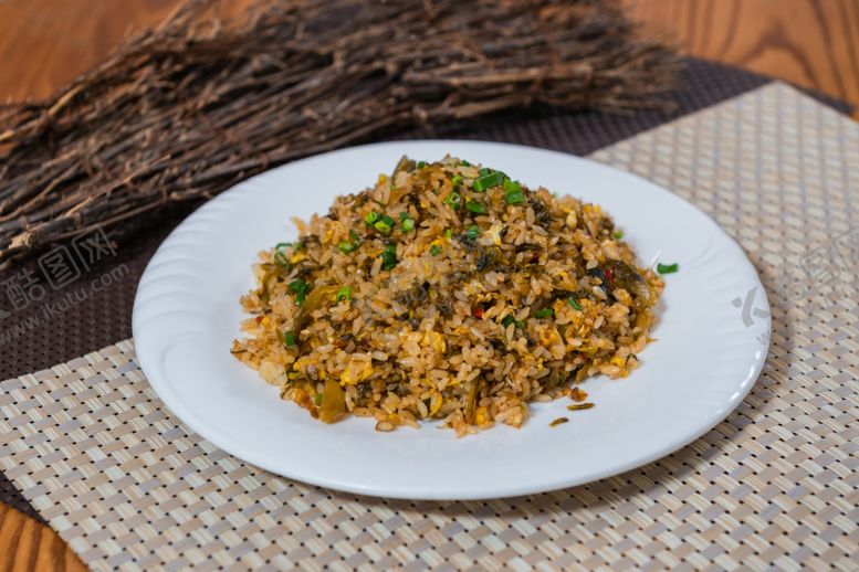编号：89834311012229037621【酷图网】源文件下载-酸菜炒米