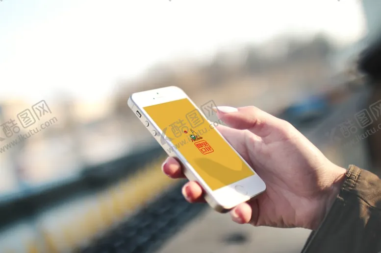 编号：10638010091140213967【酷图网】源文件下载-手机模型样机