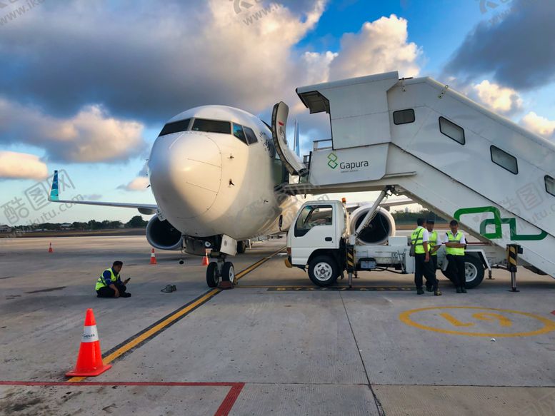 编号：51311207140936429071【酷图网】源文件下载-巴厘岛国际机场