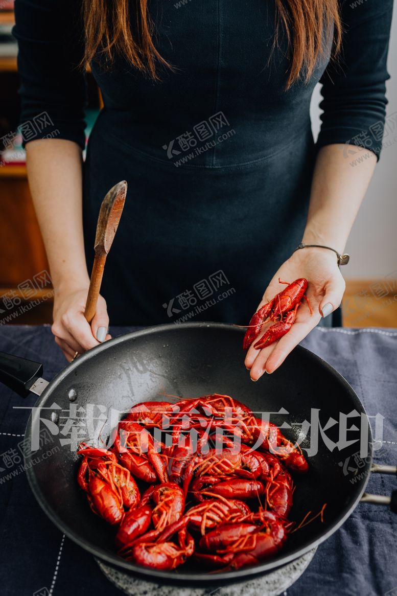编号：55299205150533205176【酷图网】源文件下载-小龙虾