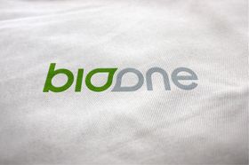 LOGO标志样机VI贴图前台效果图背景墙效果图