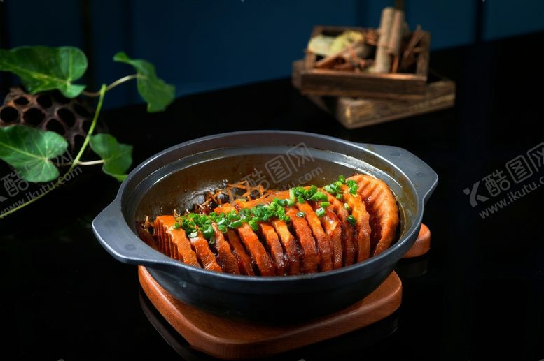 编号：14299211020222566177【酷图网】源文件下载-香芋扣肉