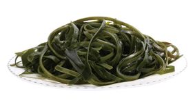 海带丝凉菜美食食材背景海报素材