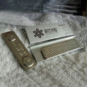 胸牌