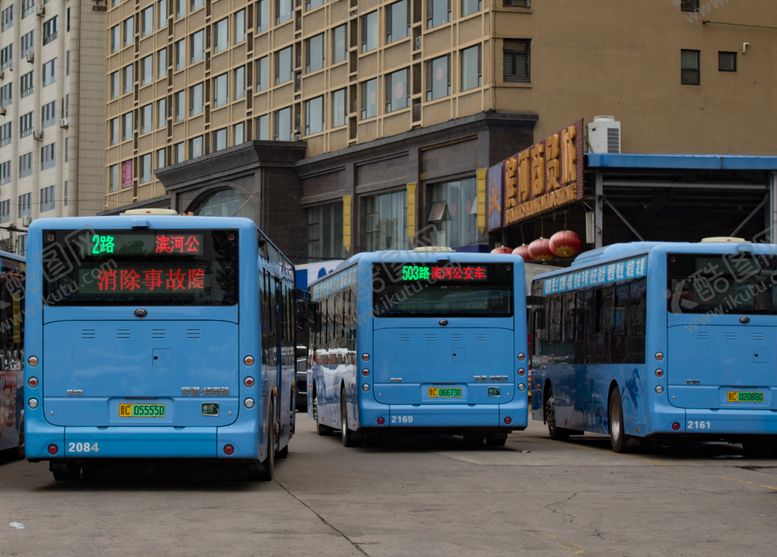 编号：40135307121636058991【酷图网】源文件下载-公交车站