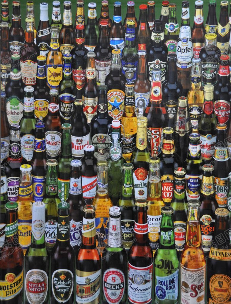 编号：91718709210440107764【酷图网】源文件下载-精酿啤酒啤酒瓶子