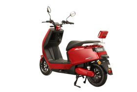 红色电动车