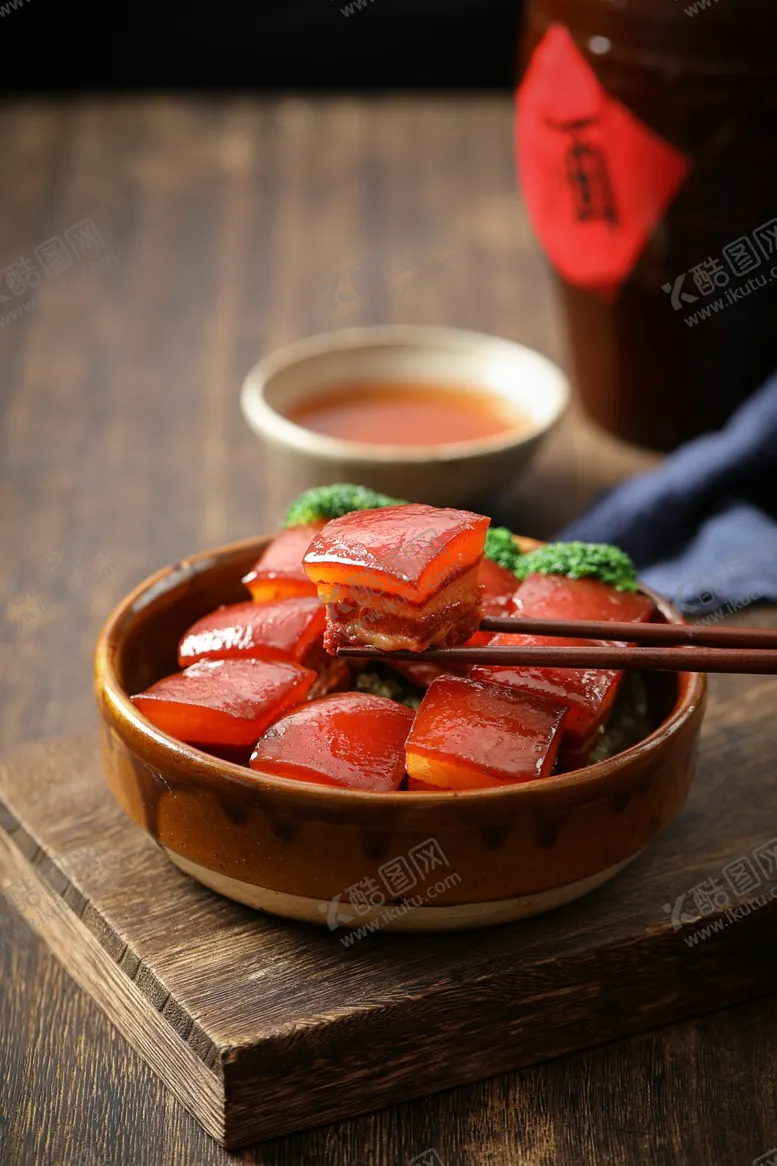 编号：19676502182129327481【酷图网】源文件下载-酒香东坡肉