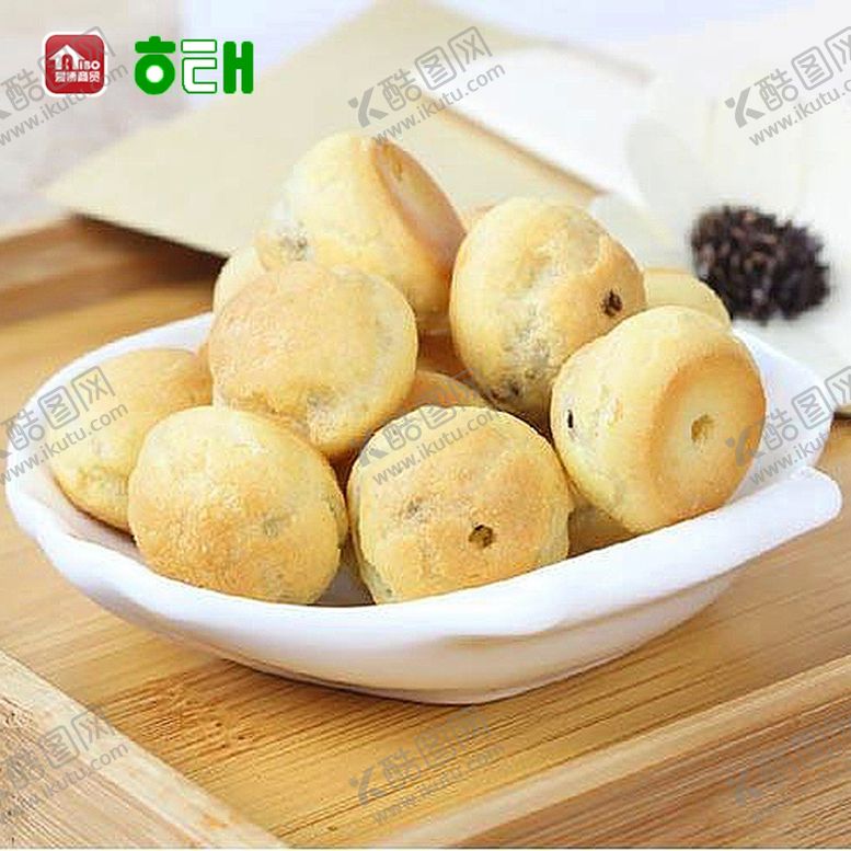 编号：42599110121642594834【酷图网】源文件下载-韩国海太花生巧克力泡芙球