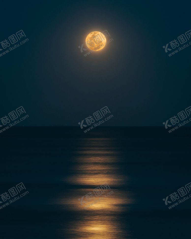 编号：95152310250934569240【酷图网】源文件下载-海水月亮