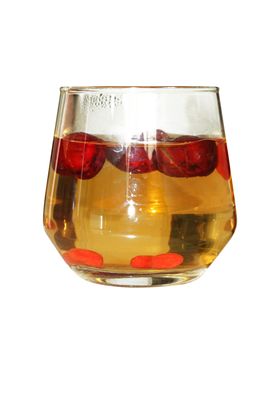 养生红茶透明底