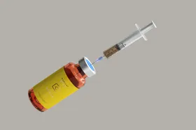 瓶子样机花提案玻璃水果果酱