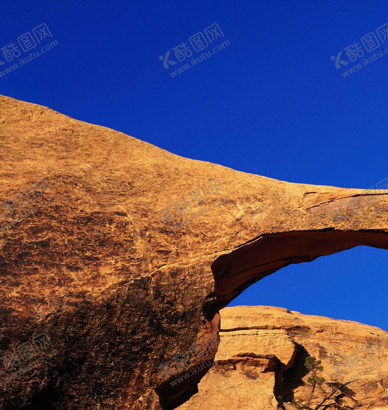 编号：11918807060744163207【酷图网】源文件下载-山水风景画