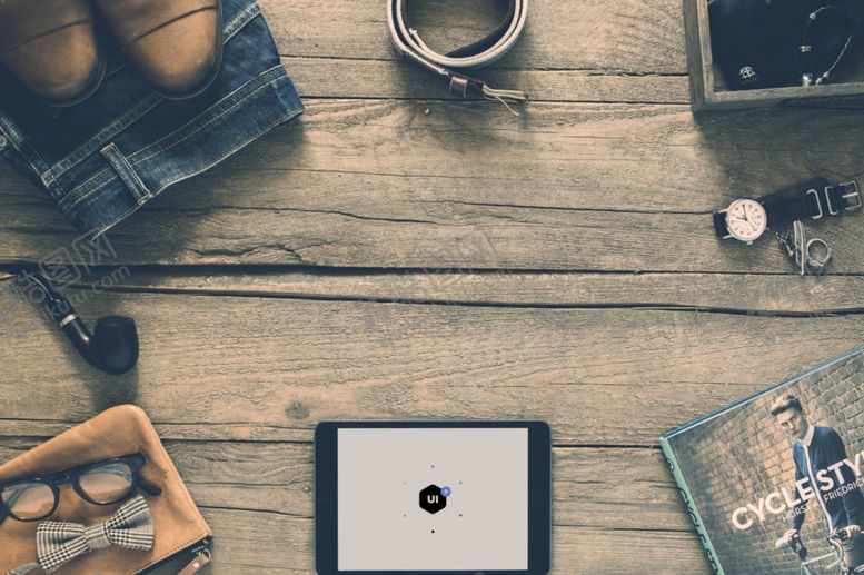 编号：59908909240542096131【酷图网】源文件下载-VI样机