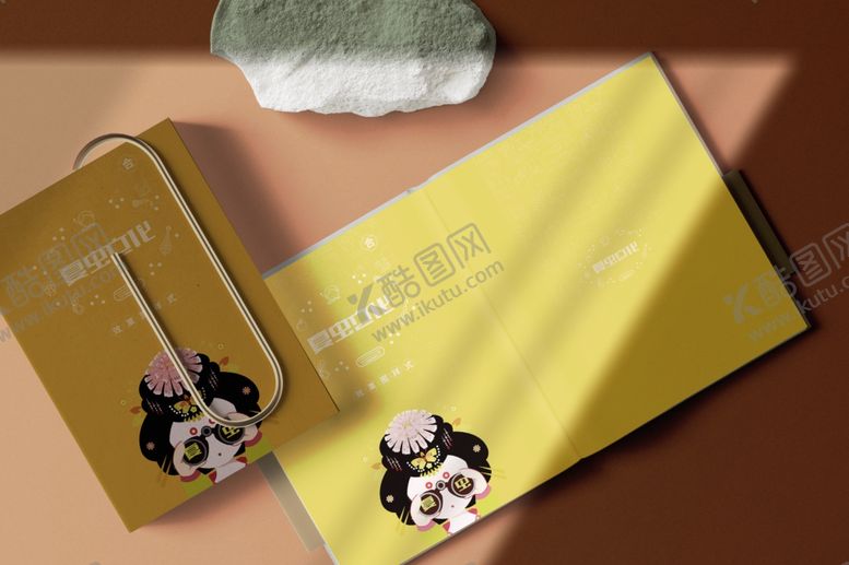 编号：64707304181353033224【酷图网】源文件下载-折页展示样机