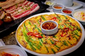 韩国烤肉美食传统美食餐饮